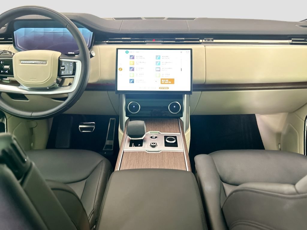 Used 2023 Land Rover Range Rover SE AWD/4WD image 13