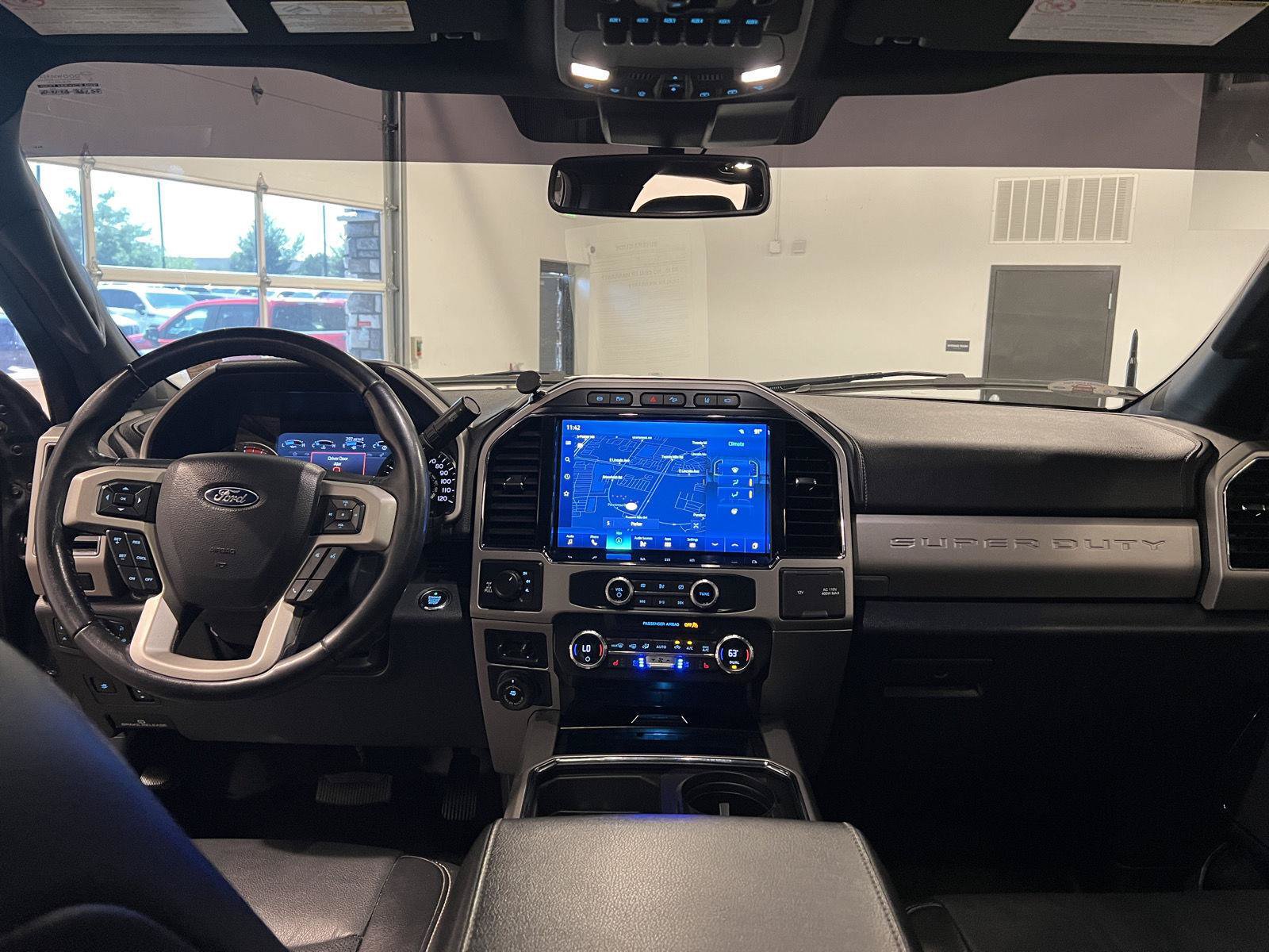Used 2022 Ford F350 Lariat w/ Lariat Ultimate Package AWD/4WD image 33
