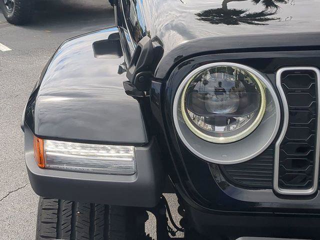 Certified 2025 Jeep Wrangler Unlimited Sahara w/ Safety Group image 10