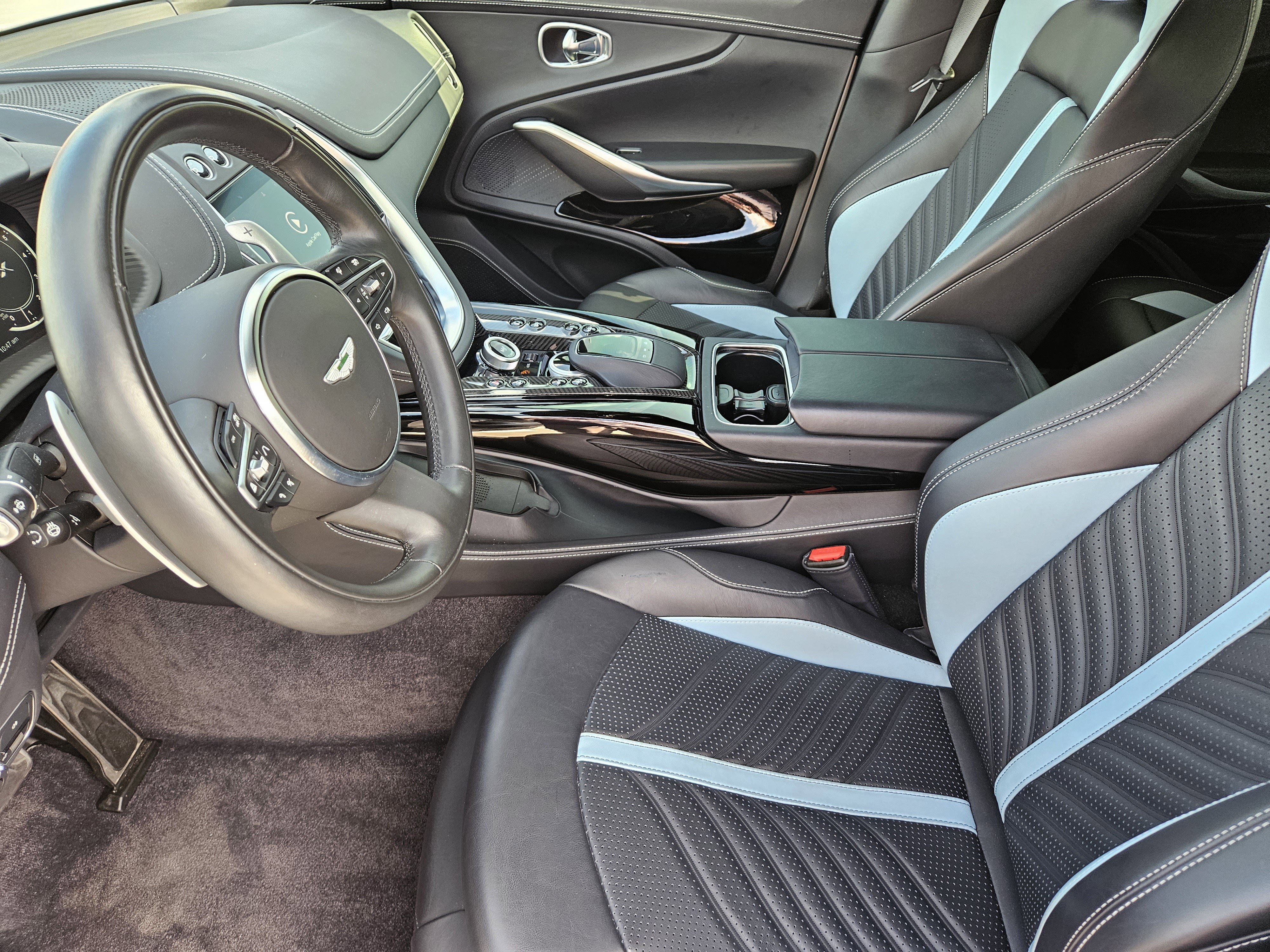 Used 2023 Aston Martin DBX 707 image 14