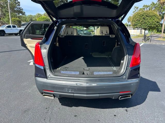 Used 2017 Cadillac XT5 Luxury w/ Driver Awareness Package FWD image 16