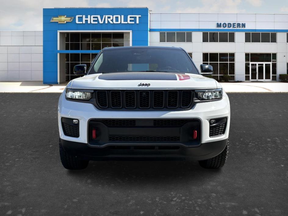 Used 2022 Jeep Grand Cherokee Trailhawk AWD/4WD image 7