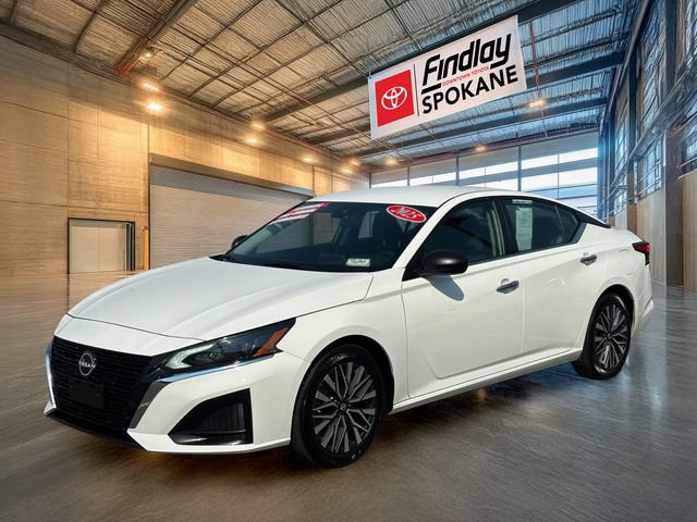Used 2025 Nissan Altima 2.5 SV