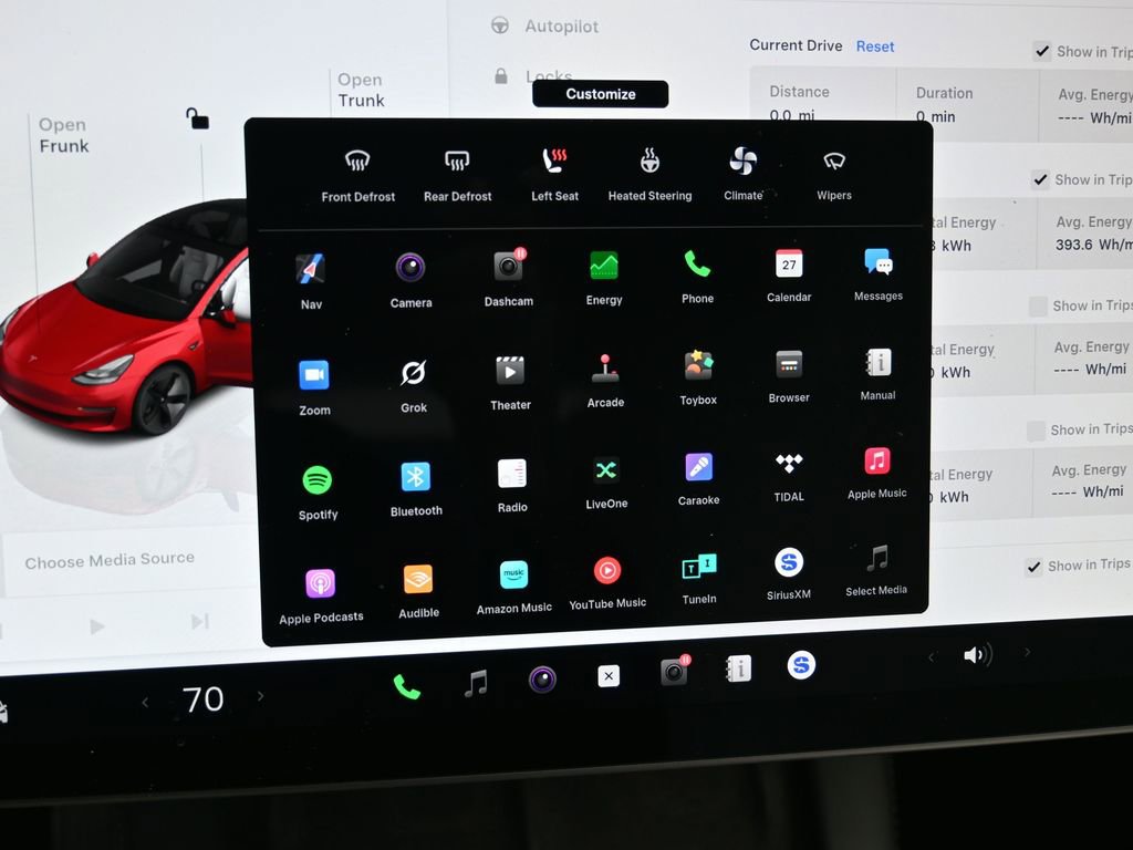 Used 2023 Tesla Model 3 Standard Range image 31