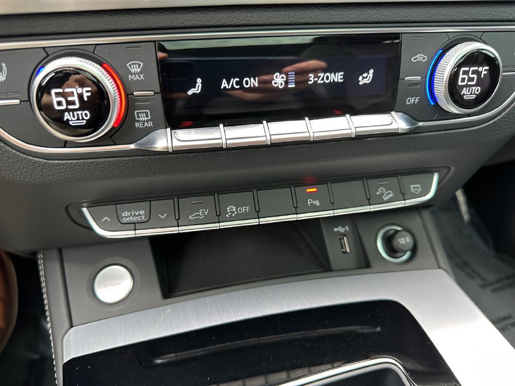 Certified 2023 Audi Q5 e Premium Plus AWD/4WD image 30