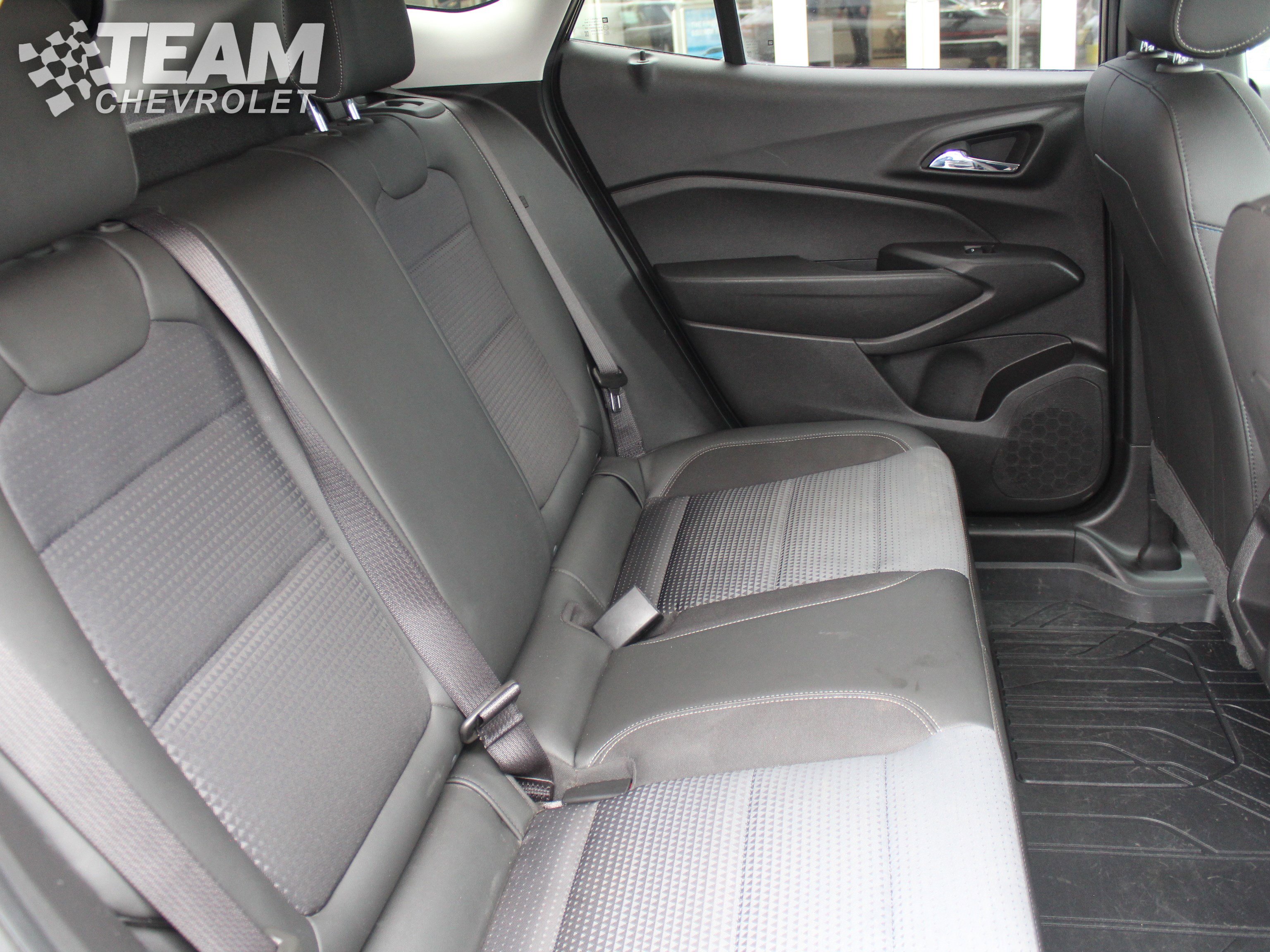 Certified 2024 Chevrolet Trax LT w/ Driver Confidence Package image 25