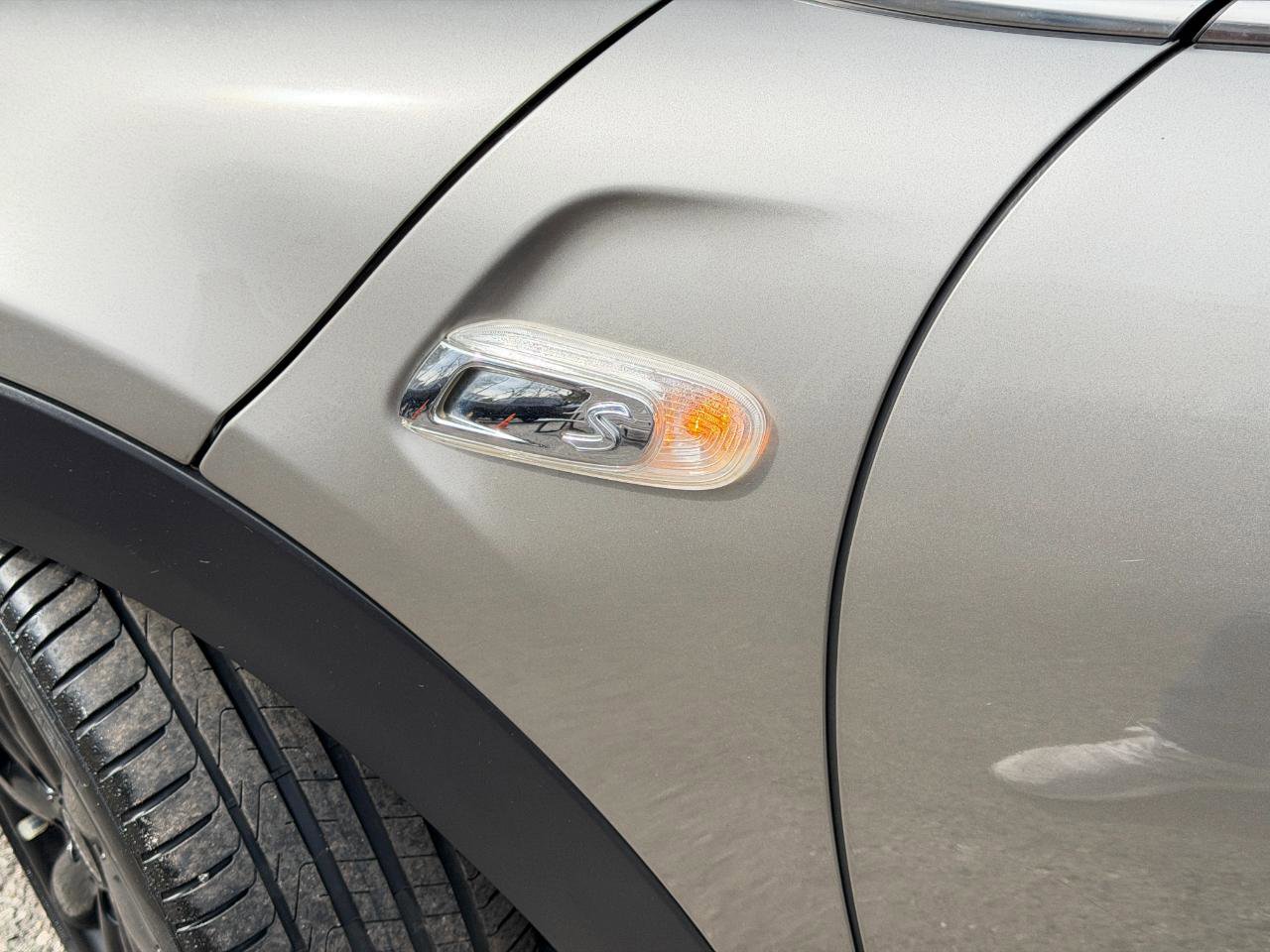 Used 2019 MINI Cooper S w/ Premium Package FWD image 89