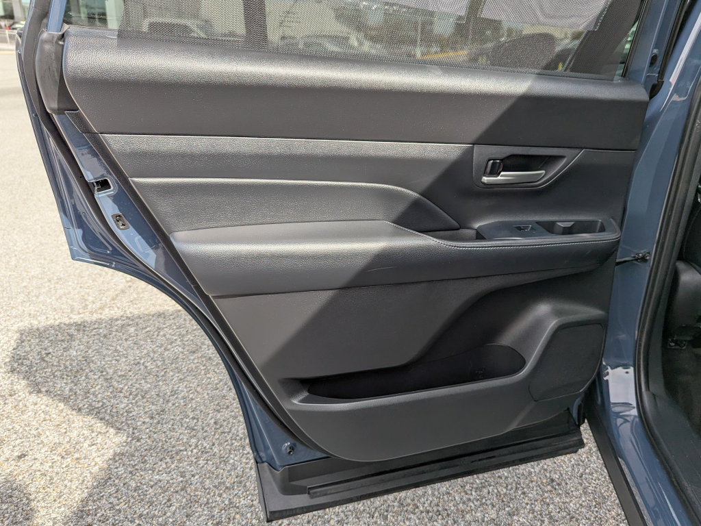 Used 2025 Toyota Grand Highlander AWD image 41