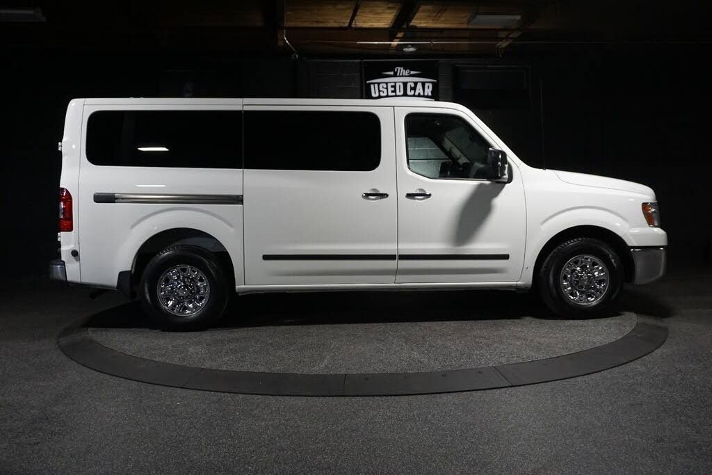 Used 2019 Nissan NV 3500 SL RWD image 6