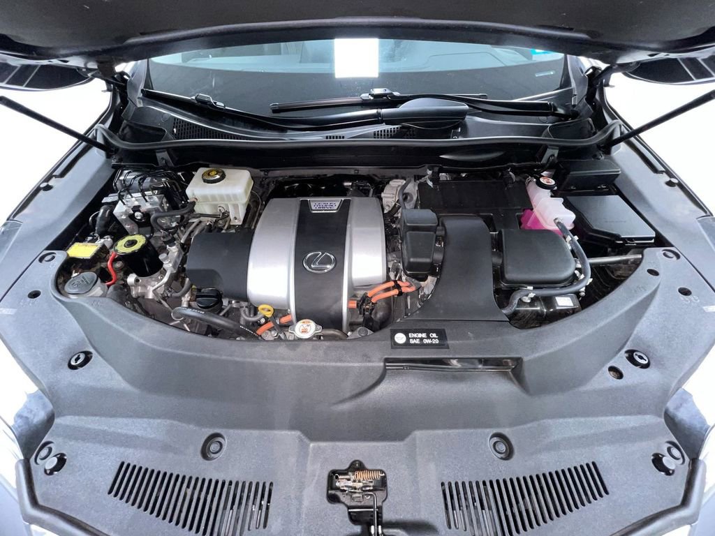 Used 2018 Lexus RX 450h AWD image 11