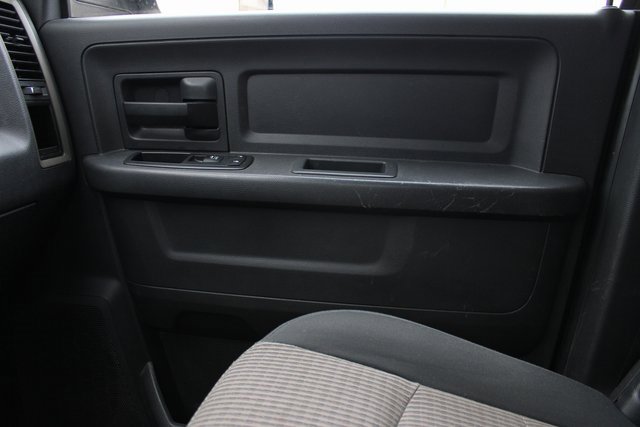 Used 2012 RAM 3500 ST w/ Chrome Appearance Group image 29