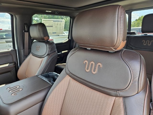 New 2026 Ford F350 King Ranch w/ FX4 Off-Road Package AWD/4WD image 11