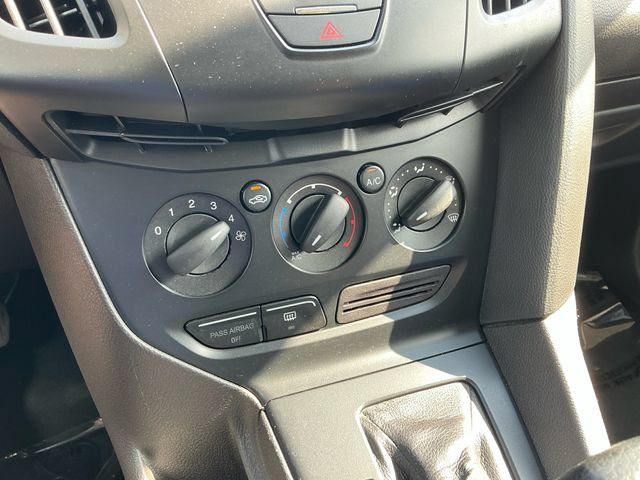 Used 2014 Ford Focus S FWD image 23
