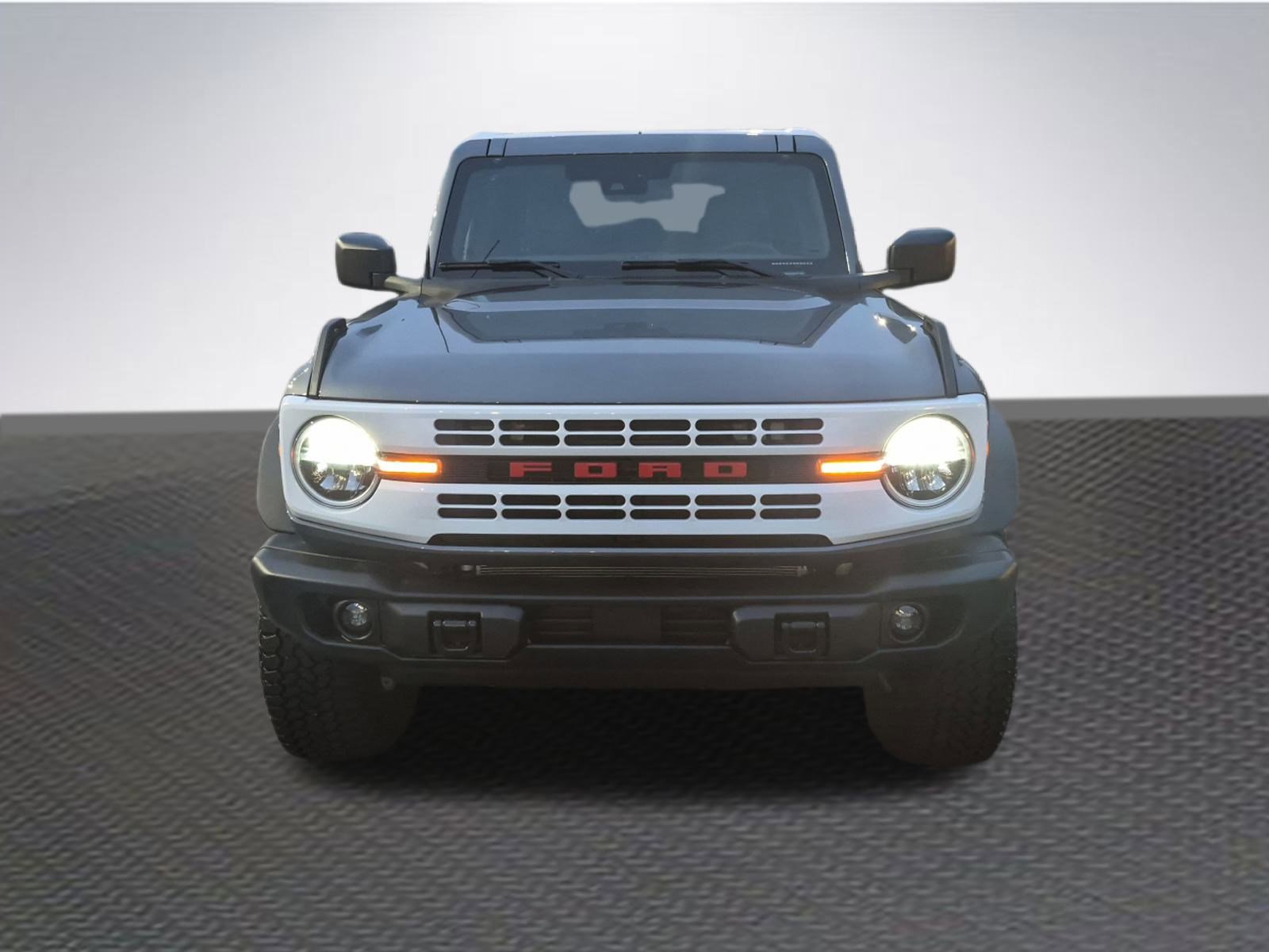 New 2025 Ford Bronco Heritage Edition image 3