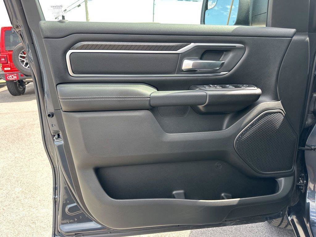 New 2026 RAM 1500 Big Horn AWD/4WD image 24