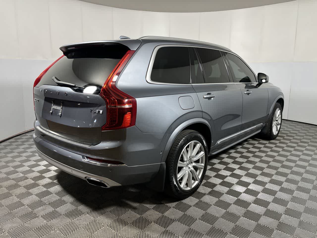 Used 2016 Volvo XC90 T6 Inscription w/ Protection Package Plus AWD/4WD image 8