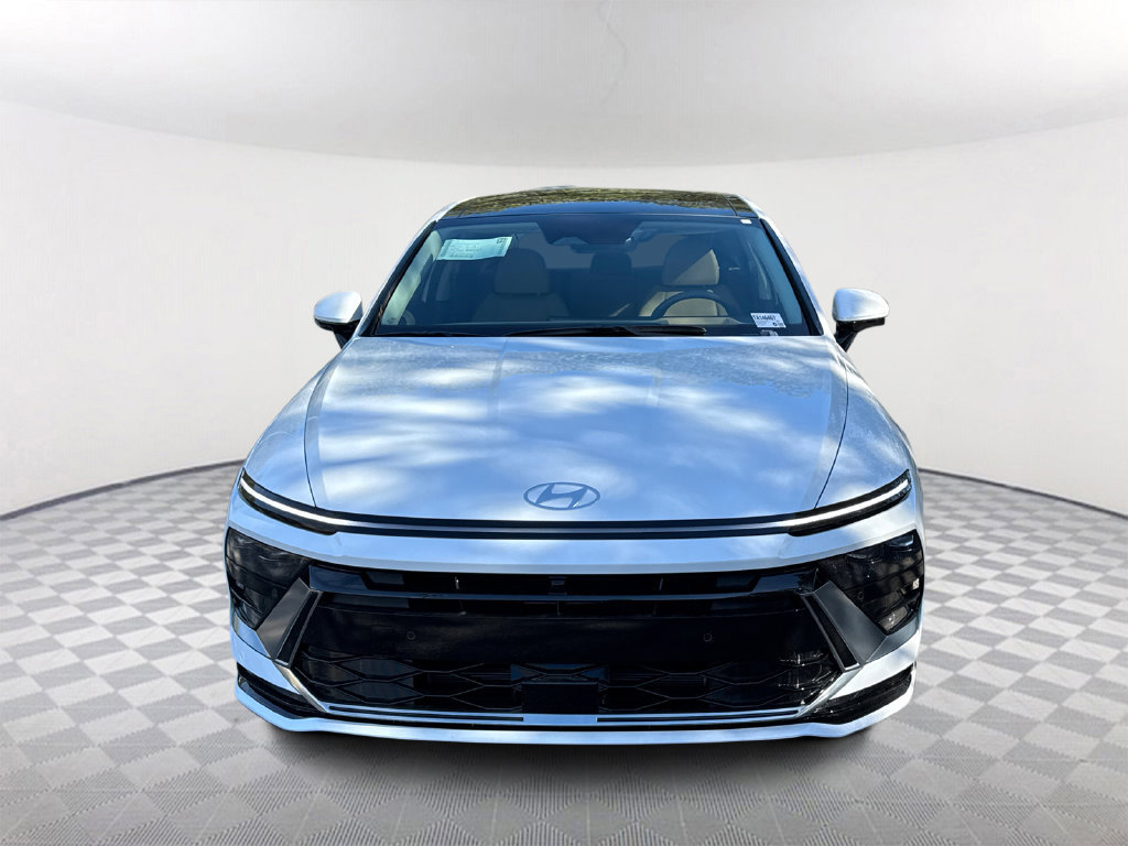 New 2026 Hyundai Sonata Limited FWD image 2