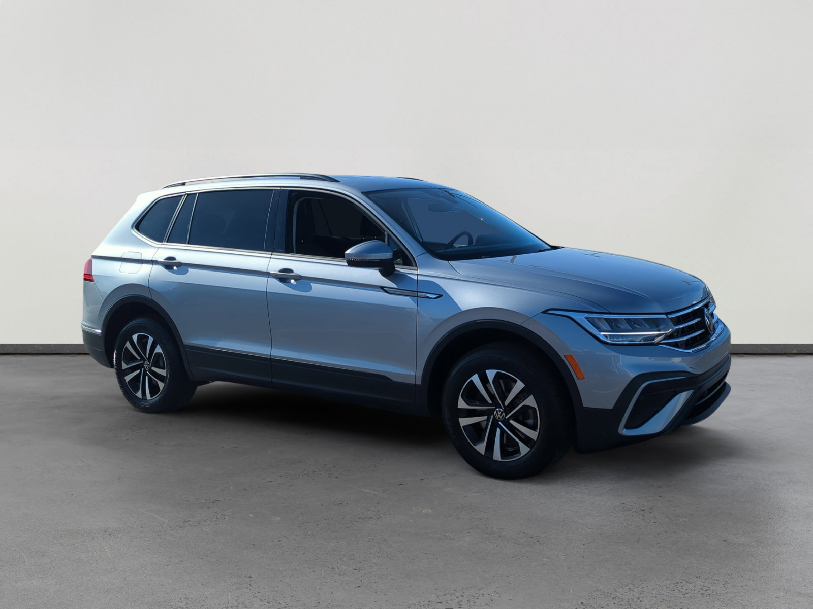Certified 2023 Volkswagen Tiguan S w/ Driver Assistance Package image 7