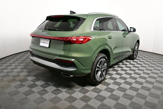 New 2025 Audi Q5 Premium Plus image 3