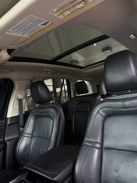 Used 2021 Lincoln Aviator Reserve w/ Elements Package Plus RWD image 28