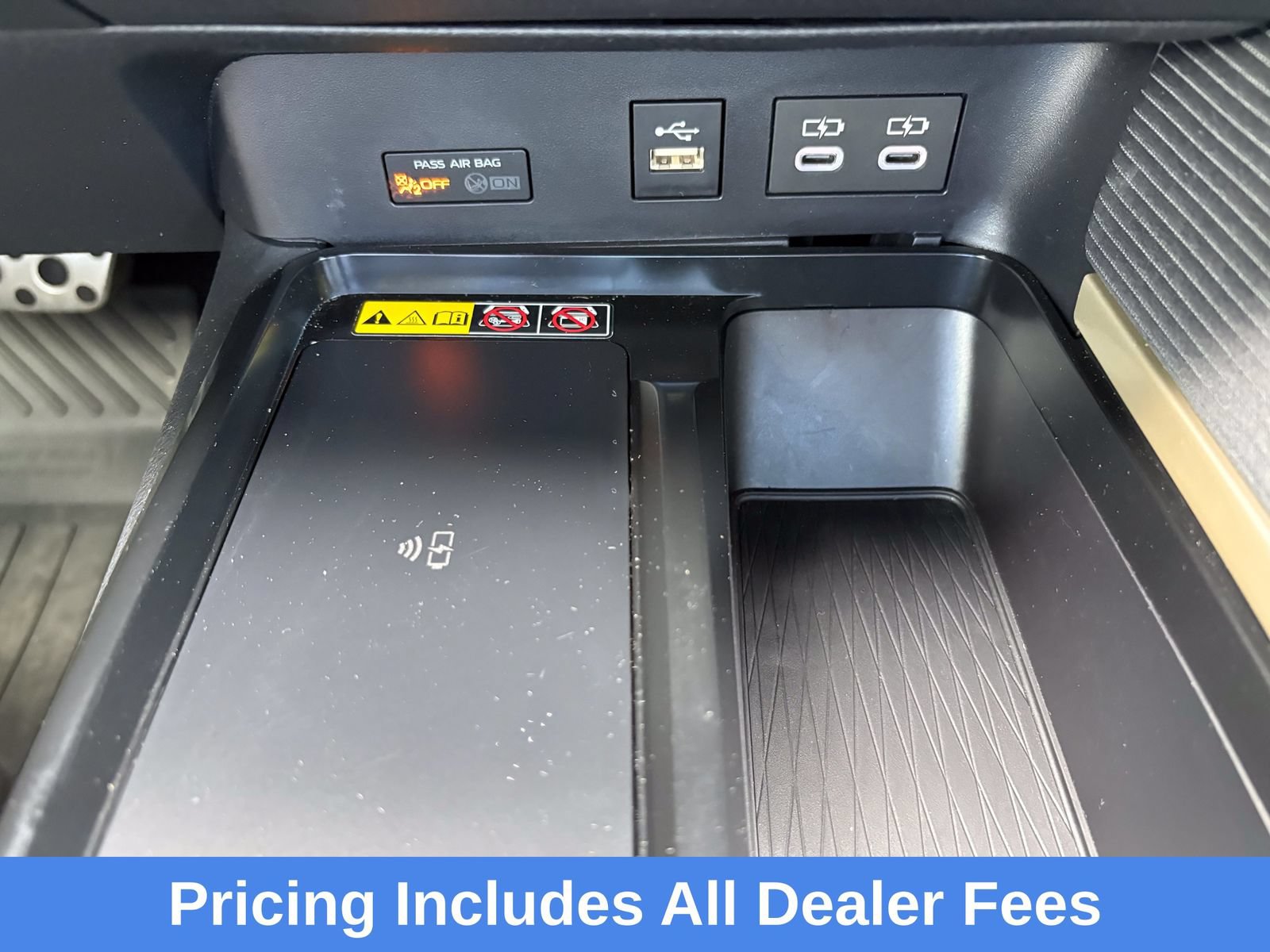 Used 2025 Toyota Camry SE FWD image 18