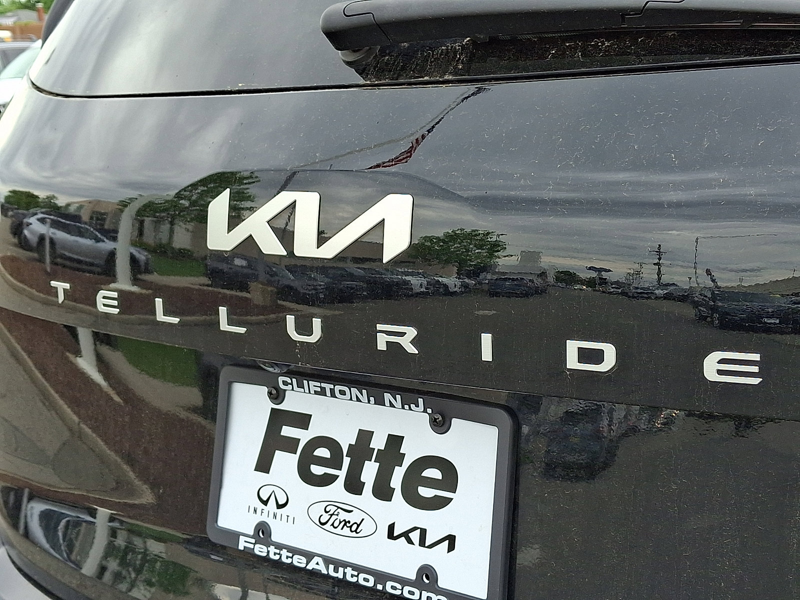 Certified 2023 Kia Telluride S w/ S Sunroof Package AWD/4WD image 29