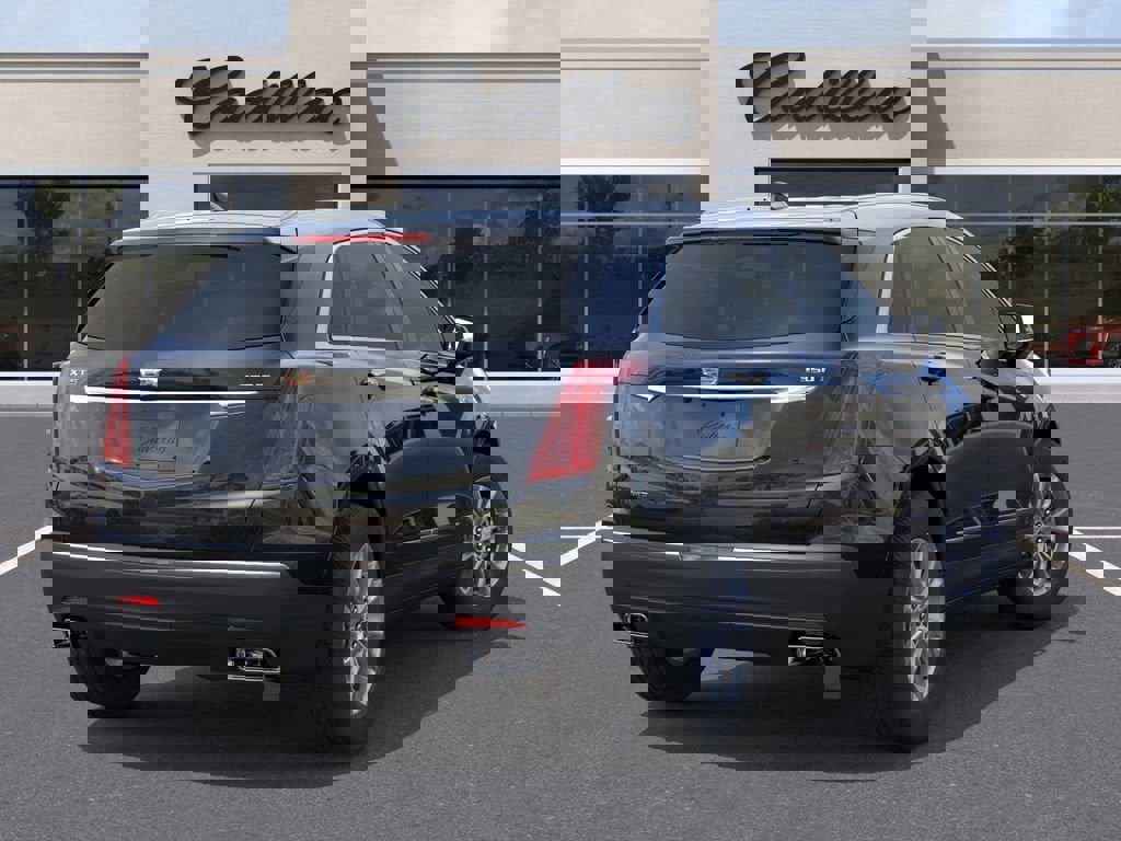 New 2026 Cadillac XT5 Luxury image 4