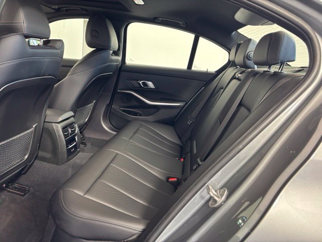 Used 2023 BMW 330i xDrive Sedan w/ Premium Package AWD/4WD image 19