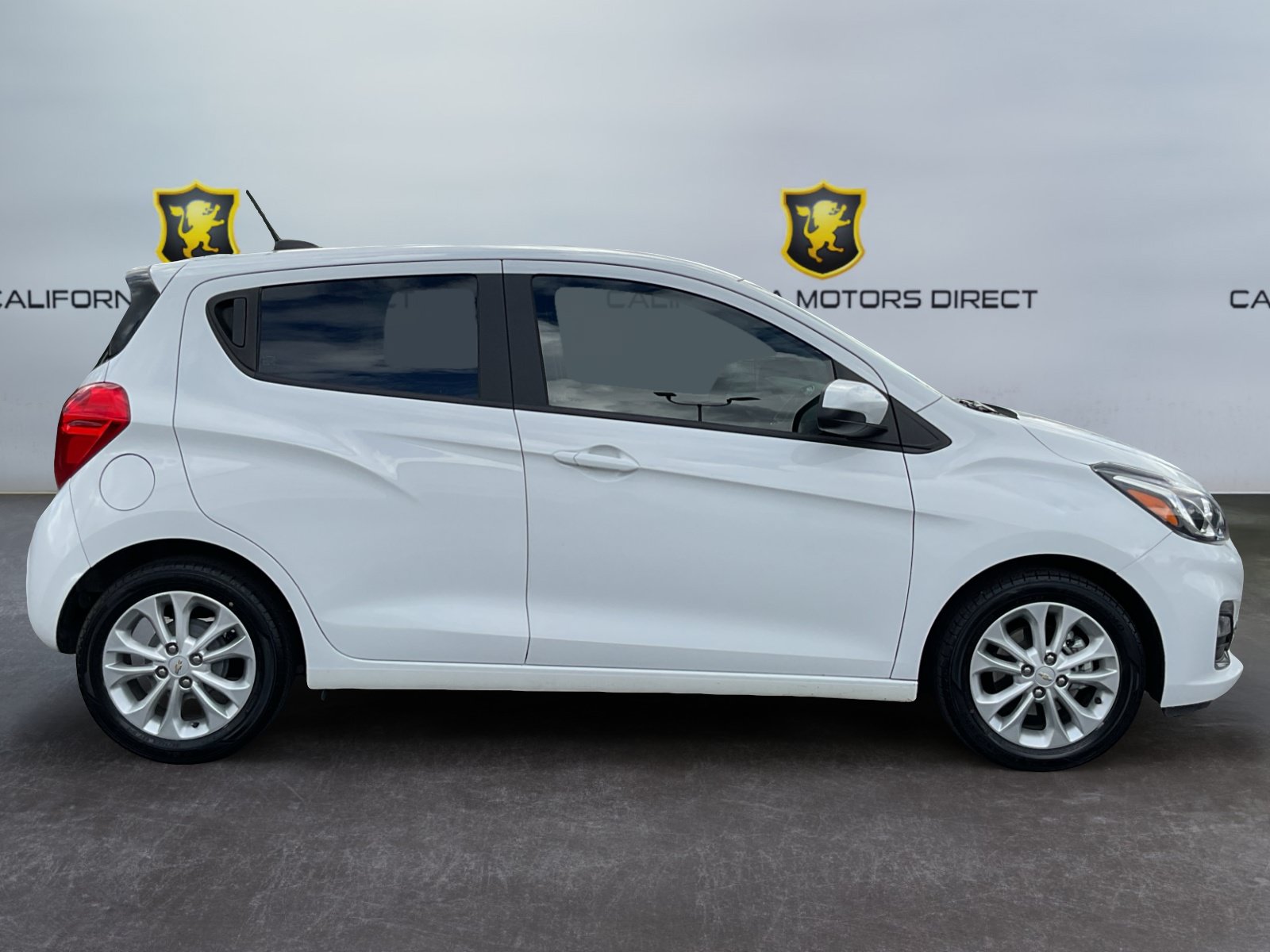 Used 2019 Chevrolet Spark LT FWD image 4