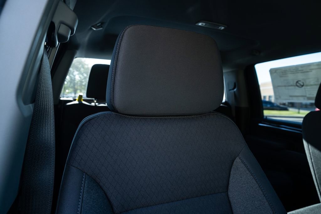 New 2026 Chevrolet Silverado 3500 LT image 16