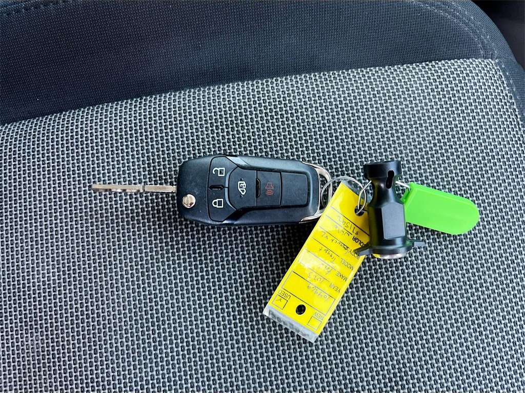 Used 2023 Ford Transit Connect XL image 31