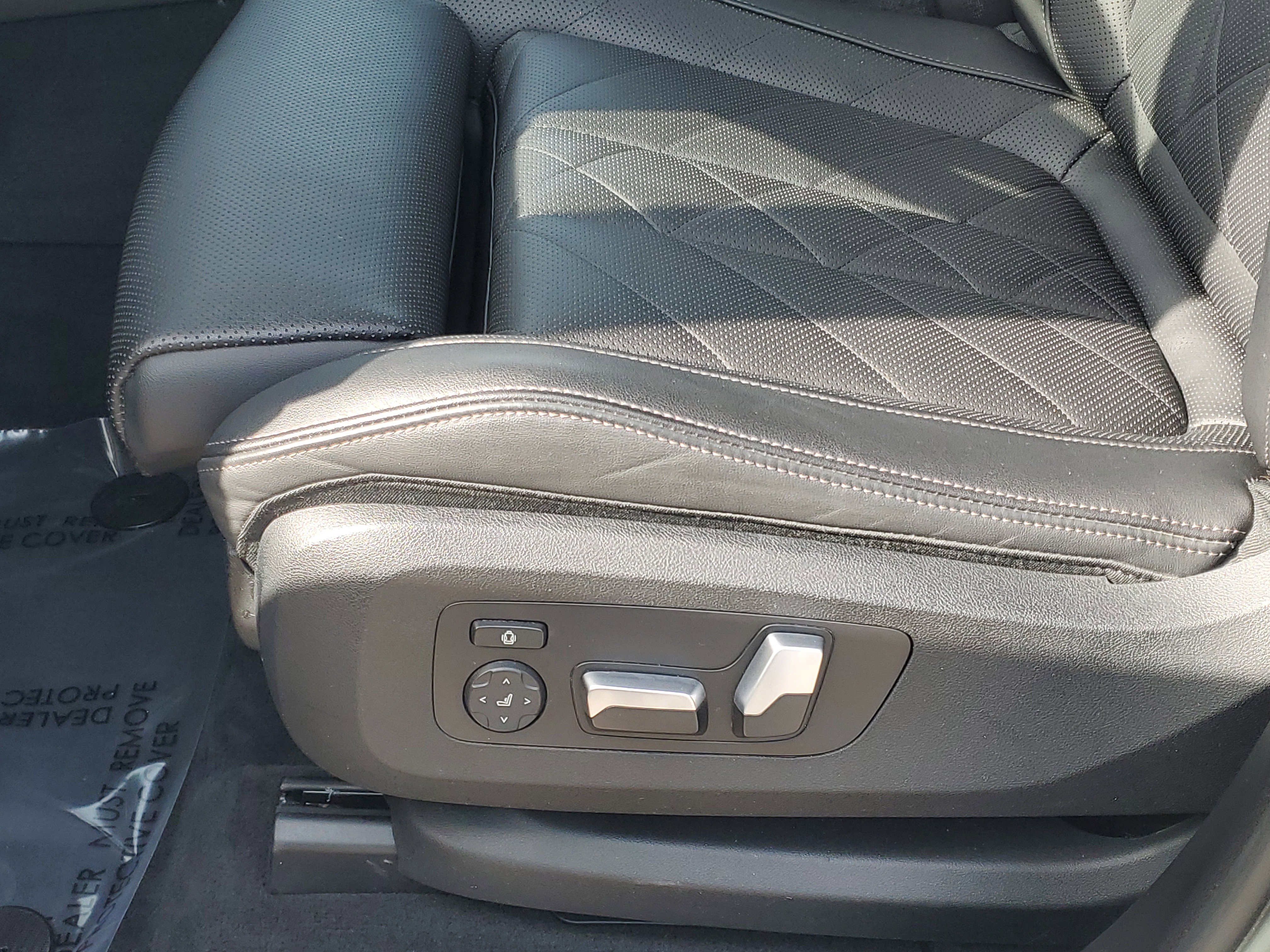 Certified 2024 BMW X5 xDrive40i w/ Premium Package image 9