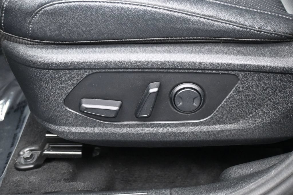 Used 2024 Kia Sportage EX FWD image 12