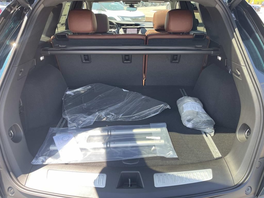 New 2026 Cadillac XT5 Premium Luxury w/ Driver Assist Package AWD/4WD image 11