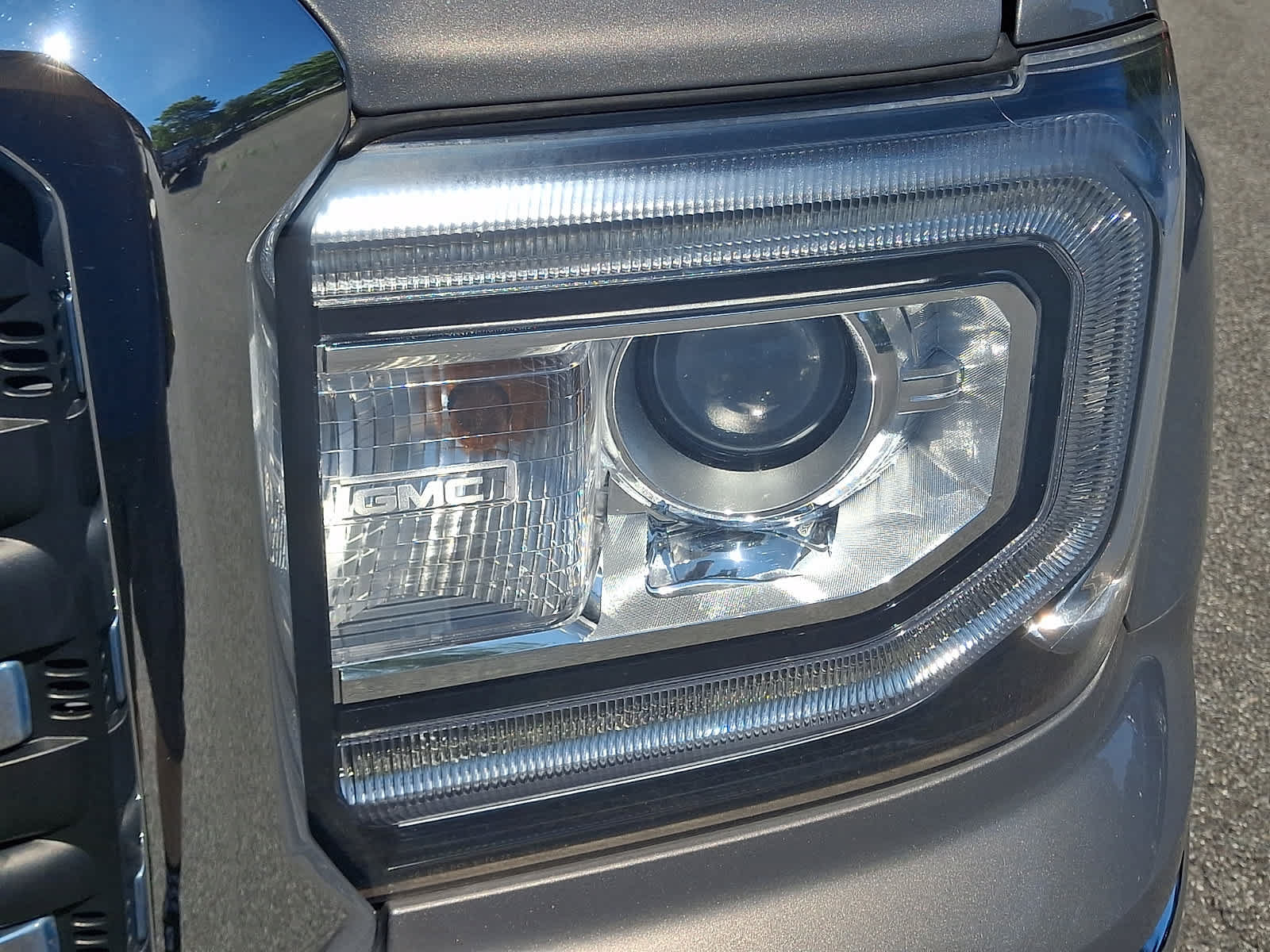 Used 2017 GMC Sierra 1500 SLE w/ SLE Value Package AWD/4WD image 10