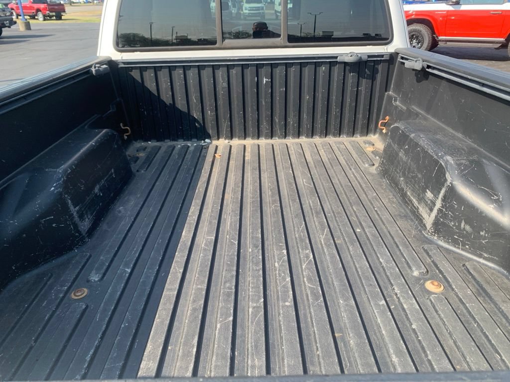 Used 2015 Toyota Tacoma 4x4 Access Cab w/ SR5 Package image 5