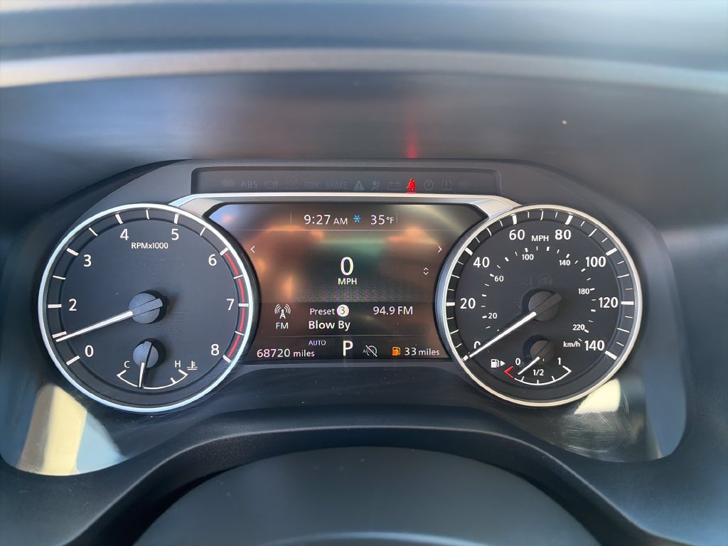 Used 2024 Nissan Rogue S AWD/4WD image 16