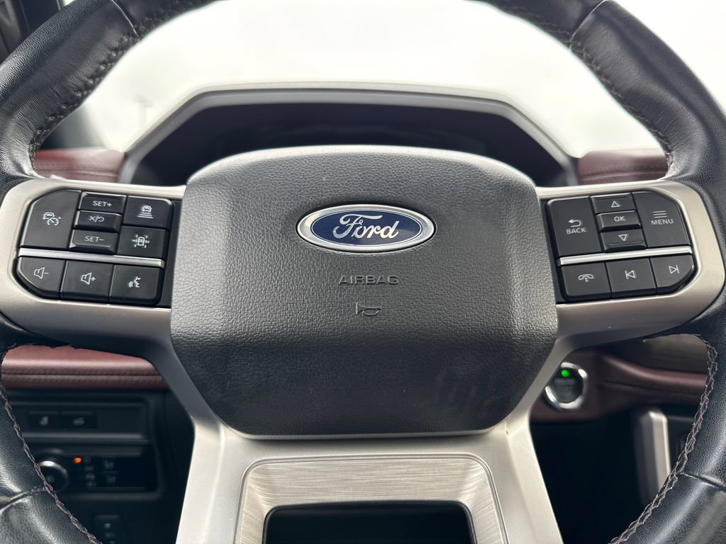 Used 2024 Ford Expedition Limited image 29