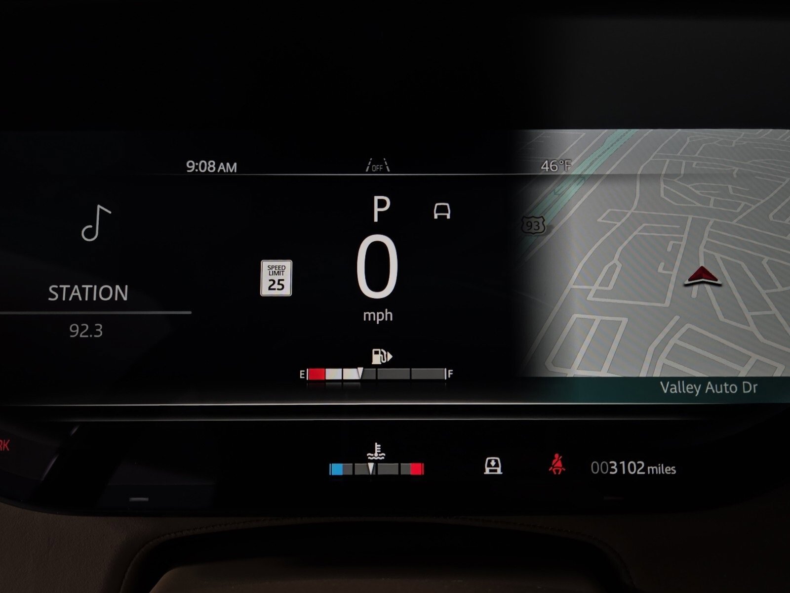 Used 2025 Land Rover Range Rover Long Wheelbase SE image 34