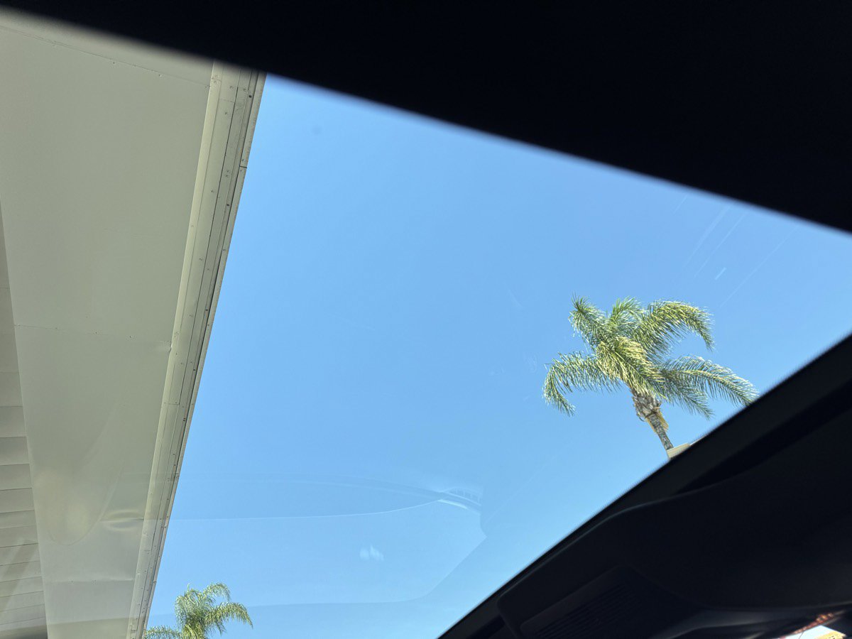 Used 2014 BMW 640i Coupe image 22