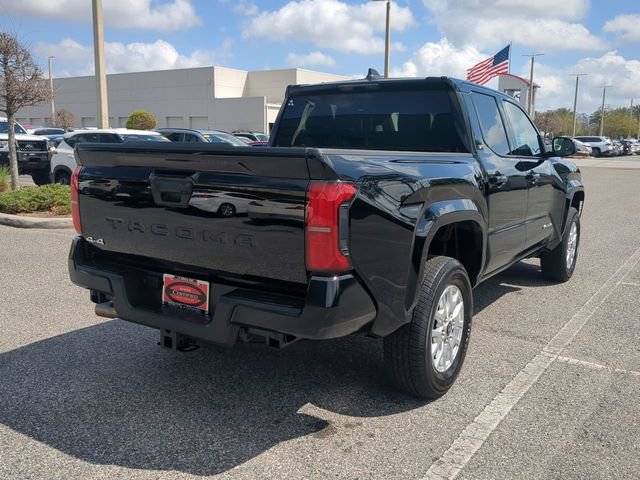 Certified 2025 Toyota Tacoma SR5 image 4