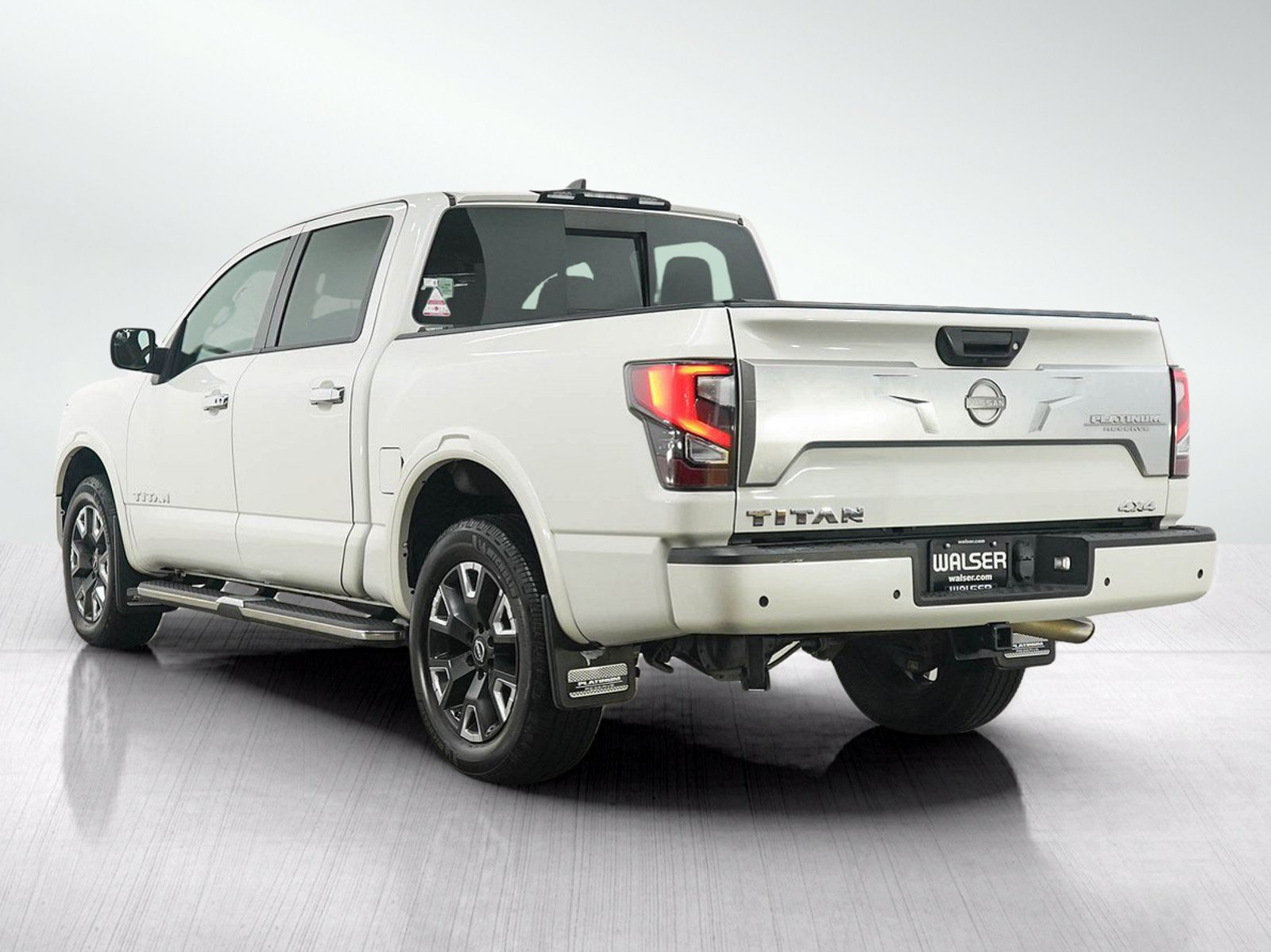 Used 2023 Nissan Titan Platinum Reserve w/ Off Road Protection Package AWD/4WD image 3