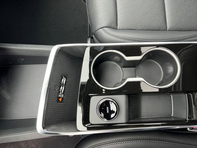 New 2026 Chevrolet Equinox LT w/ Convenience Package II image 15