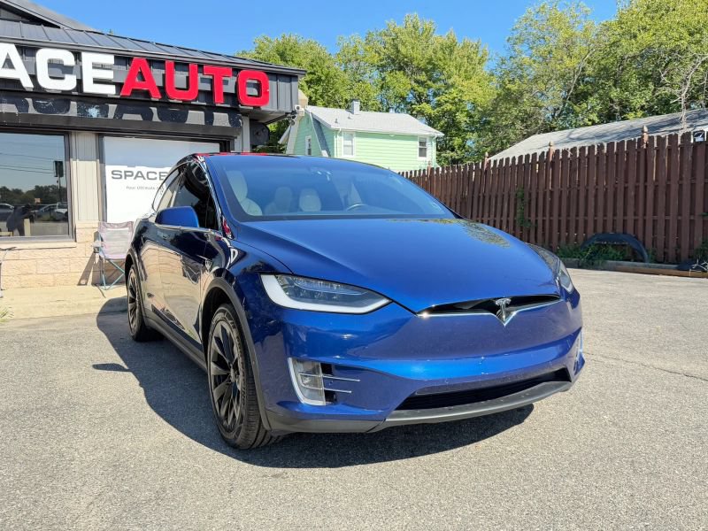 Used 2018 Tesla Model X 100D AWD/4WD image 5