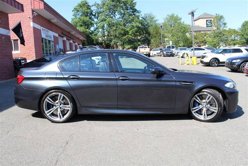 Used 2013 BMW M5 RWD image 6
