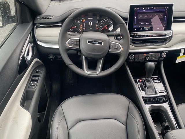 New 2026 Jeep Compass Limited AWD/4WD image 35