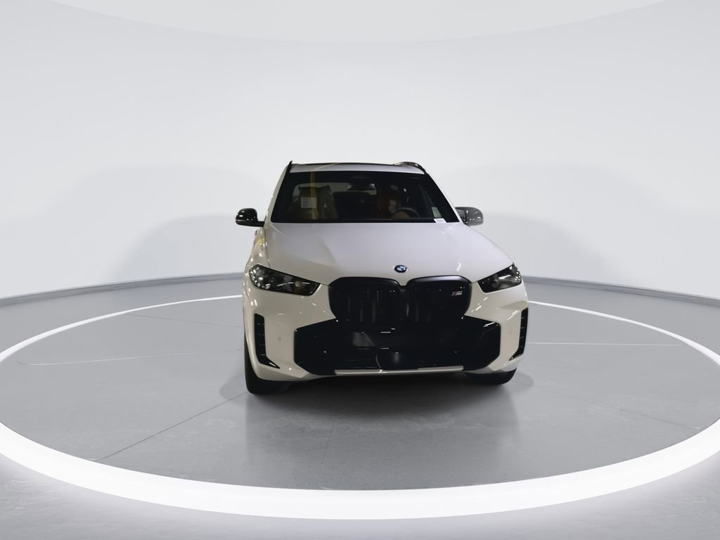 New 2026 BMW X5 M60i w/ Climate Comfort Package image 3
