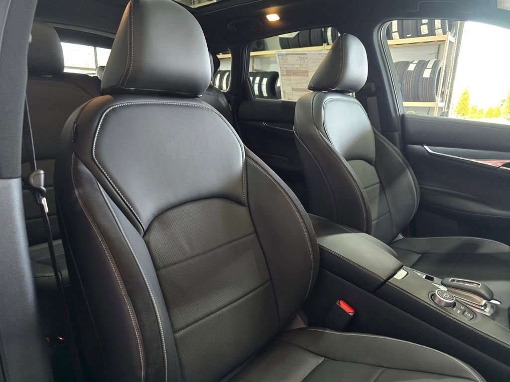 New 2025 INFINITI QX50 Sport image 34
