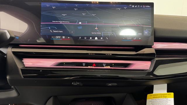 New 2026 BMW 550e xDrive w/ Premium Package image 13