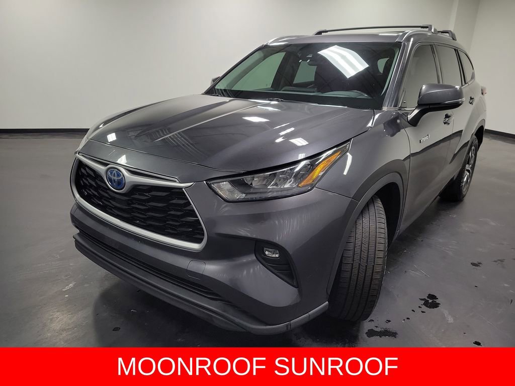 Used 2020 Toyota Highlander XLE image 4